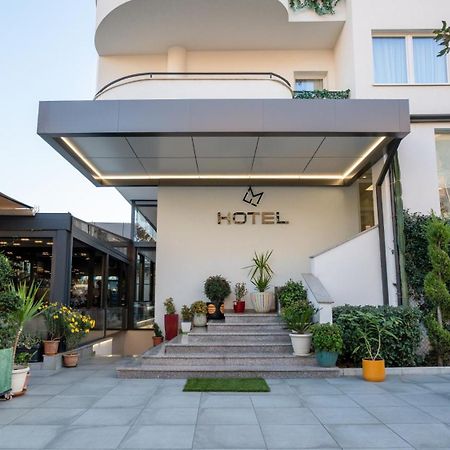 F&M Hotel 2 Tirana Exterior foto